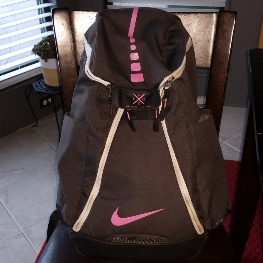 Nike Elite Basketball Bag